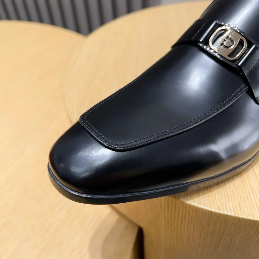 Factory P620💰🔥《Ferragamo》👏Latest•High-end top brand luxury~purchasing agent, top~quality. New fashionable business men's shoes🔜The uppers are made of original cashmere cowhide➕cowhide·lining, with fine workmanship. The original stylish and soft combination wear-resistant and non-slip outsole is light and comfortable on the feet. The real thing looks better in real life. Size: 38/44